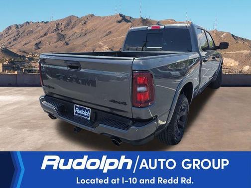 Granite Crystal Metallic Clearcoat 2025 RAM 1500 Big Horn/Lone Star