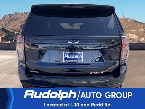 2023 Chevrolet Suburban RST