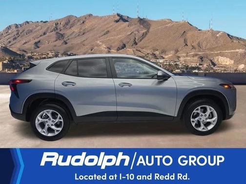 Sterling Gray Metallic 2024 Chevrolet Trax LS