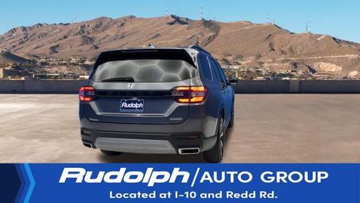 2024 Honda Pilot Touring 8-Passenger