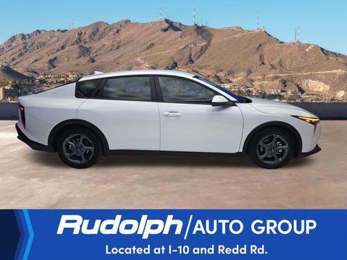 Snow White Pearl 2025 Kia K4 LXS