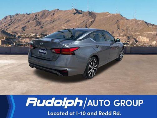 2021 Nissan Altima SR FWD