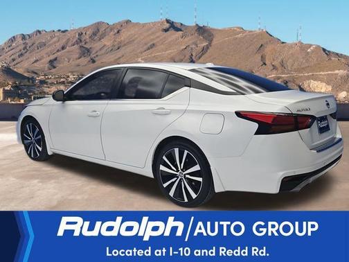 2022 Nissan Altima SR FWD