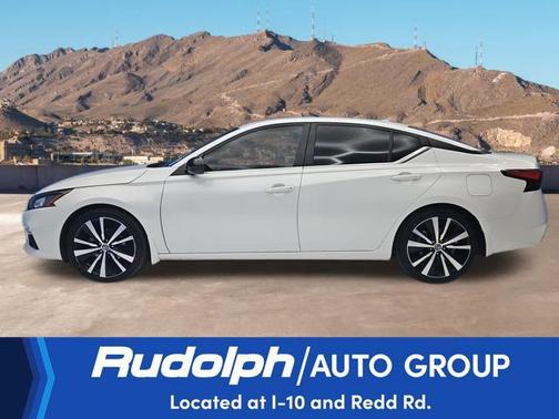 2022 Nissan Altima SR FWD