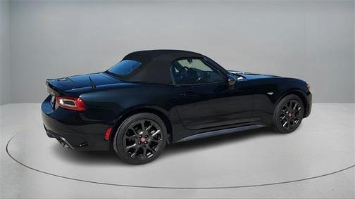 2017 FIAT 124 Spider Base