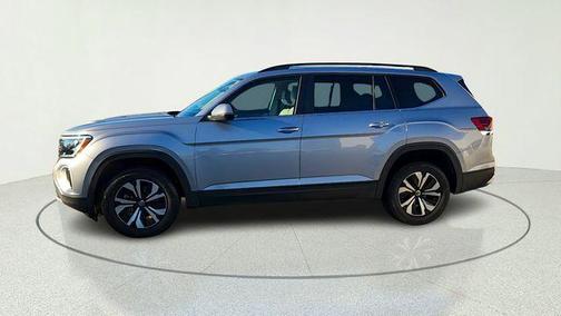 Silver Mist Metallic 2024 Volkswagen Atlas 2.0T SE