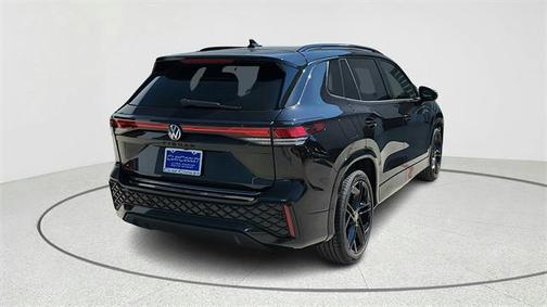 2025 Volkswagen Tiguan 2.0T SE R-Line Black