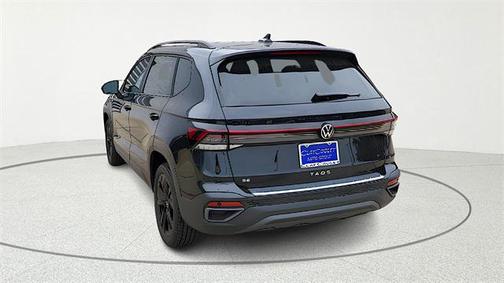 2025 Volkswagen Taos 1.5T SE Black