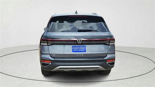 2025 Volkswagen Taos 1.5T SE Black