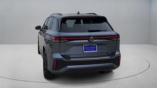2025 Volkswagen Tiguan 2.0T SE R-Line Black 4MOTION