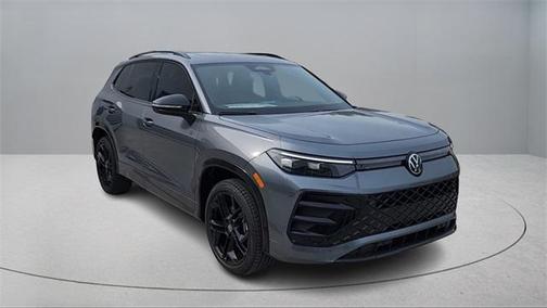 2025 Volkswagen Tiguan 2.0T SE R-Line Black 4MOTION