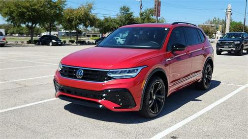 2024 Volkswagen Tiguan 2.0T SE R-Line Black