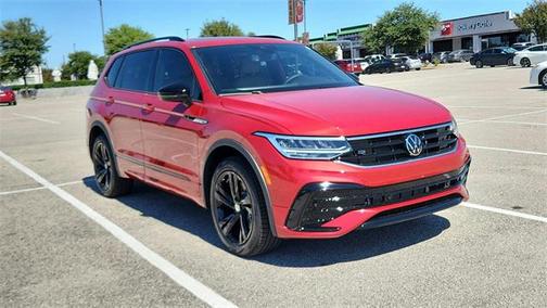 2024 Volkswagen Tiguan 2.0T SE R-Line Black