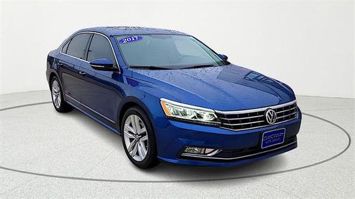 2017 Volkswagen Passat 1.8T SE w/Technology