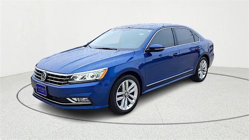 2017 Volkswagen Passat 1.8T SE w/Technology
