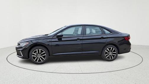 Deep Black Pearl 2026 Volkswagen Jetta 1.4T SE