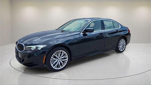 2024 BMW 330 i