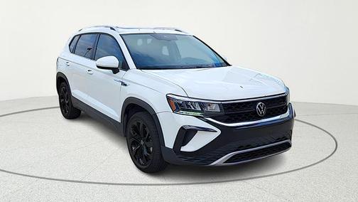 2023 Volkswagen Taos 1.5T SE