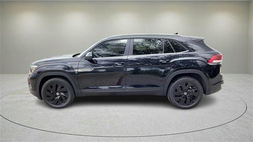 2025 Volkswagen Atlas Cross Sport 2.0T SE w/Technology 4MOTION