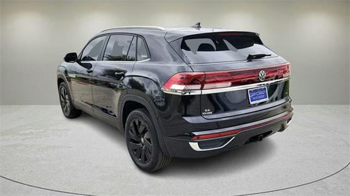 2025 Volkswagen Atlas Cross Sport 2.0T SE w/Technology 4MOTION