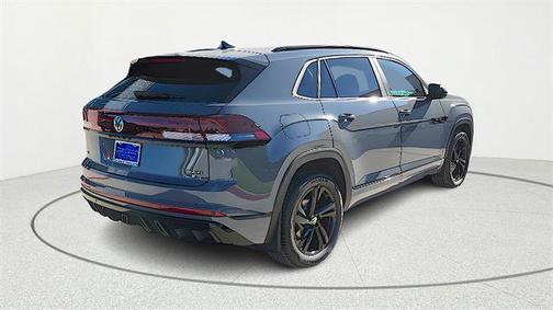 2026 Volkswagen Atlas Cross Sport 2.0T SEL