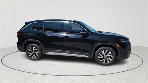 2025 Volkswagen Tiguan 2.0T S