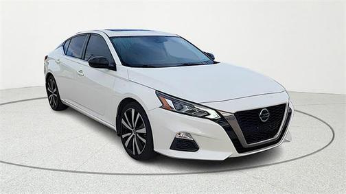 2020 Nissan Altima SR FWD