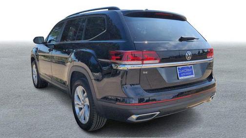 Deep Black 2023 Volkswagen Atlas 2.0T SE w/Technology