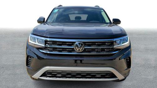 Deep Black 2023 Volkswagen Atlas 2.0T SE w/Technology