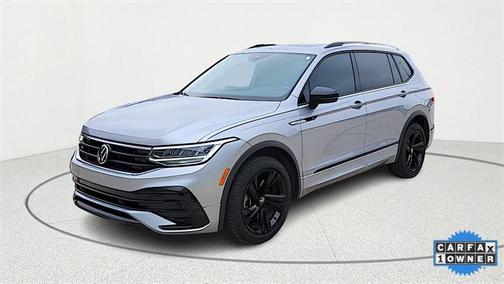 2024 Volkswagen Tiguan 2.0T SE R-Line Black