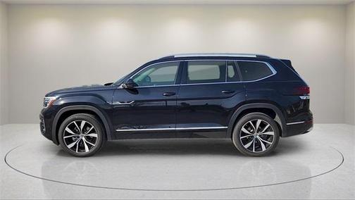 2025 Volkswagen Atlas 2.0T SEL Premium R-Line 4MOTION