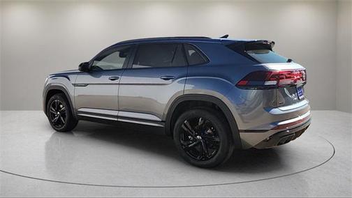 2025 Volkswagen Atlas Cross Sport 2.0T SEL