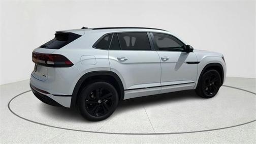 2025 Volkswagen Atlas Cross Sport 2.0T SEL