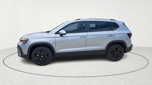 Pyrite Silver Metallic 2026 Volkswagen Taos SE