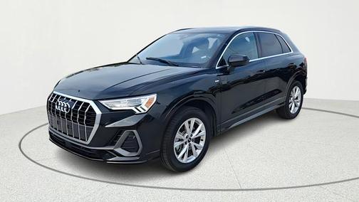 Mythos Black Metallic 2025 Audi Q3 Premium 45 TFSI S line quattro Tiptronic