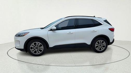 Star White Metallic Tri-Coat 2022 Ford Escape SEL