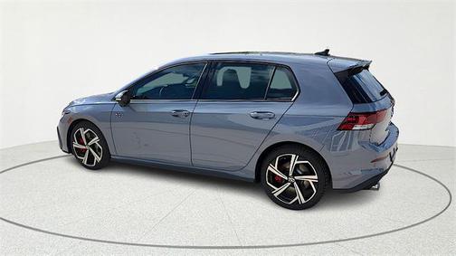2026 Volkswagen Golf GTI 2.0T SE DSG
