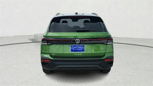 2025 Volkswagen Taos 1.5T SE Black