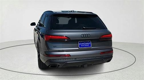 2025 Audi Q7 55 Prestige