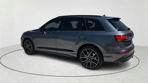 2025 Audi Q7 55 Prestige