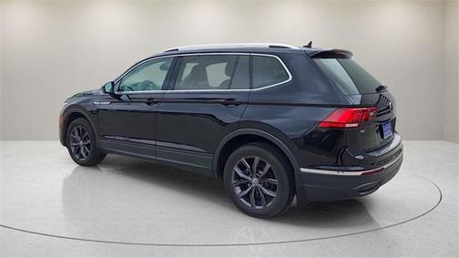 2022 Volkswagen Tiguan 2.0T SE 4MOTION