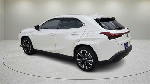 2023 Lexus UX 250h Base