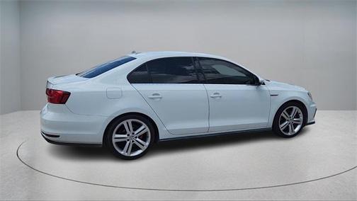 2017 Volkswagen Jetta GLI