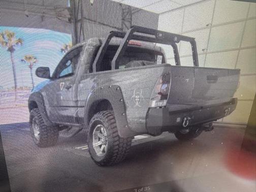 2013 Toyota Tacoma Base