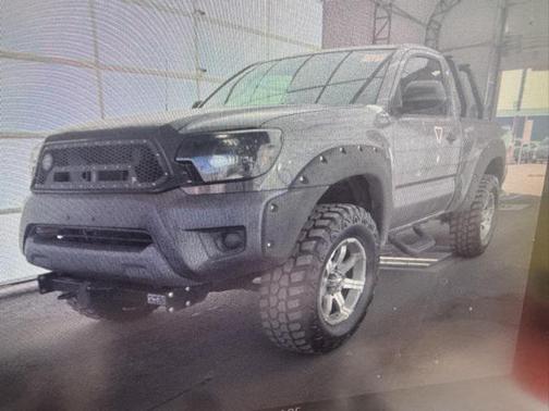 2013 Toyota Tacoma Base