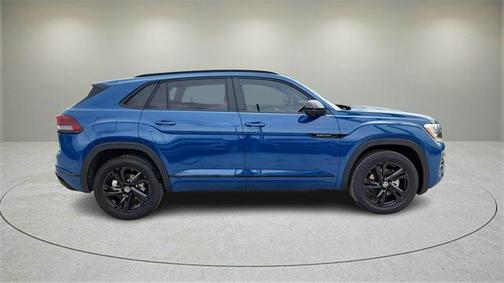 2025 Volkswagen Atlas Cross Sport 2.0T SEL