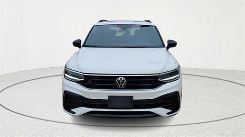 2023 Volkswagen Tiguan 2.0T SE R-Line Black 4MOTION