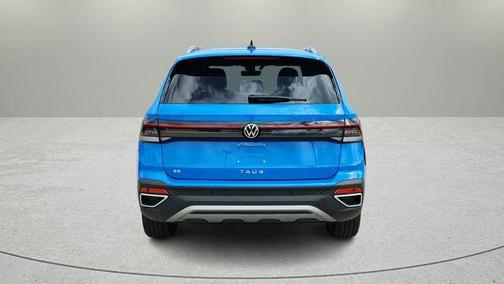 Cornflower Blue w/Deep Black Roof 2025 Volkswagen Taos 1.5T SE Black