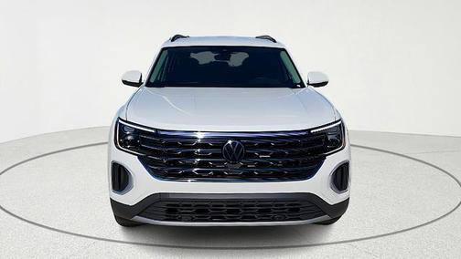 Opal White Pearl 2026 Volkswagen Atlas 2.0T SE