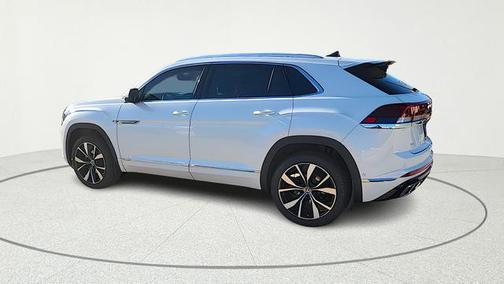2026 Volkswagen Atlas Cross Sport 2.0T SEL Premium